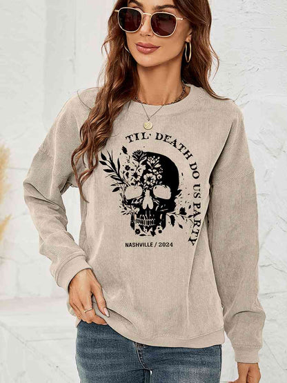Skull Graphic Dropped Shoulder Sweatshirt
